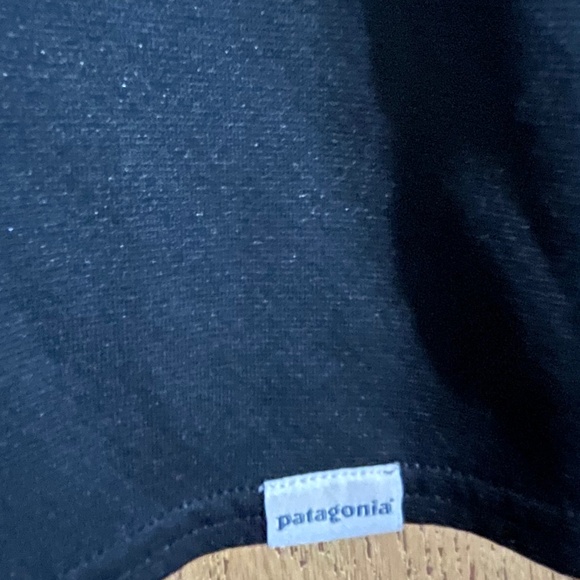 Patagonia Women’s Black Capilene 3 Midweight Polartec Outdoor Shirt Sz-S - Picture 4 of 6